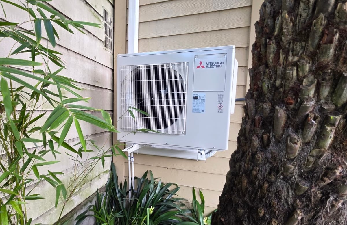 Mitsubishi MXZ-2D20 multi-zone heat pump installed by Galaxy Heating & Air at a Centerville Fremont home