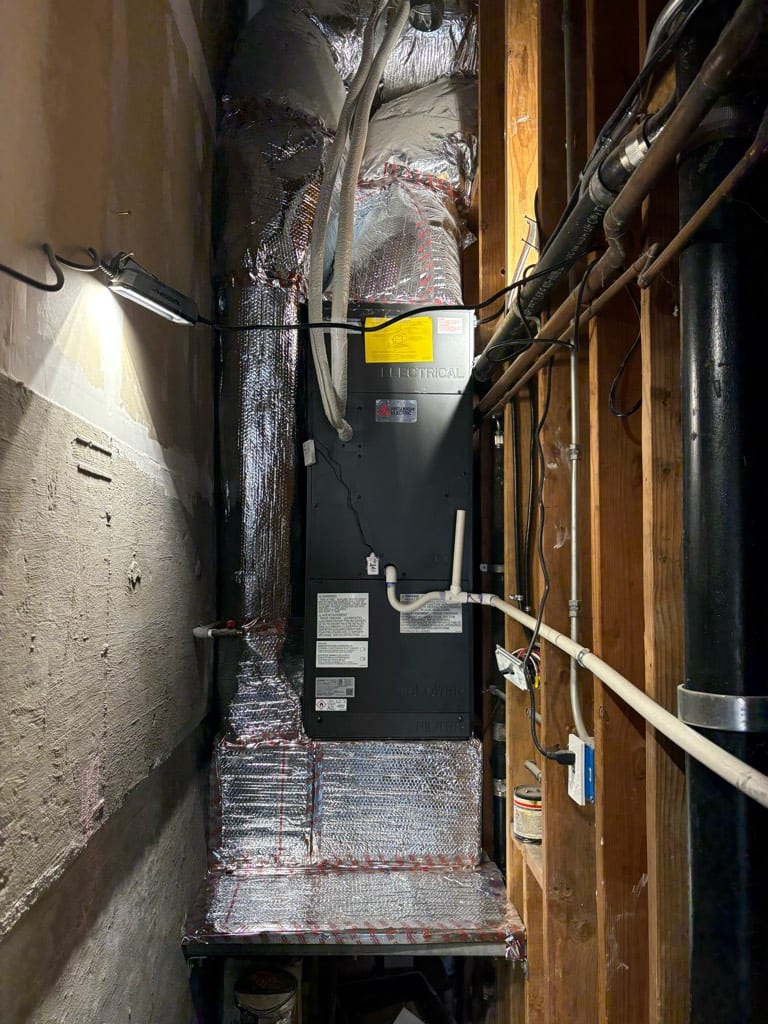 American Standard 30,000 BTU furnace and air handler installed by Galaxy Heating & Air at a Pacific Heights San Francisco Victorian